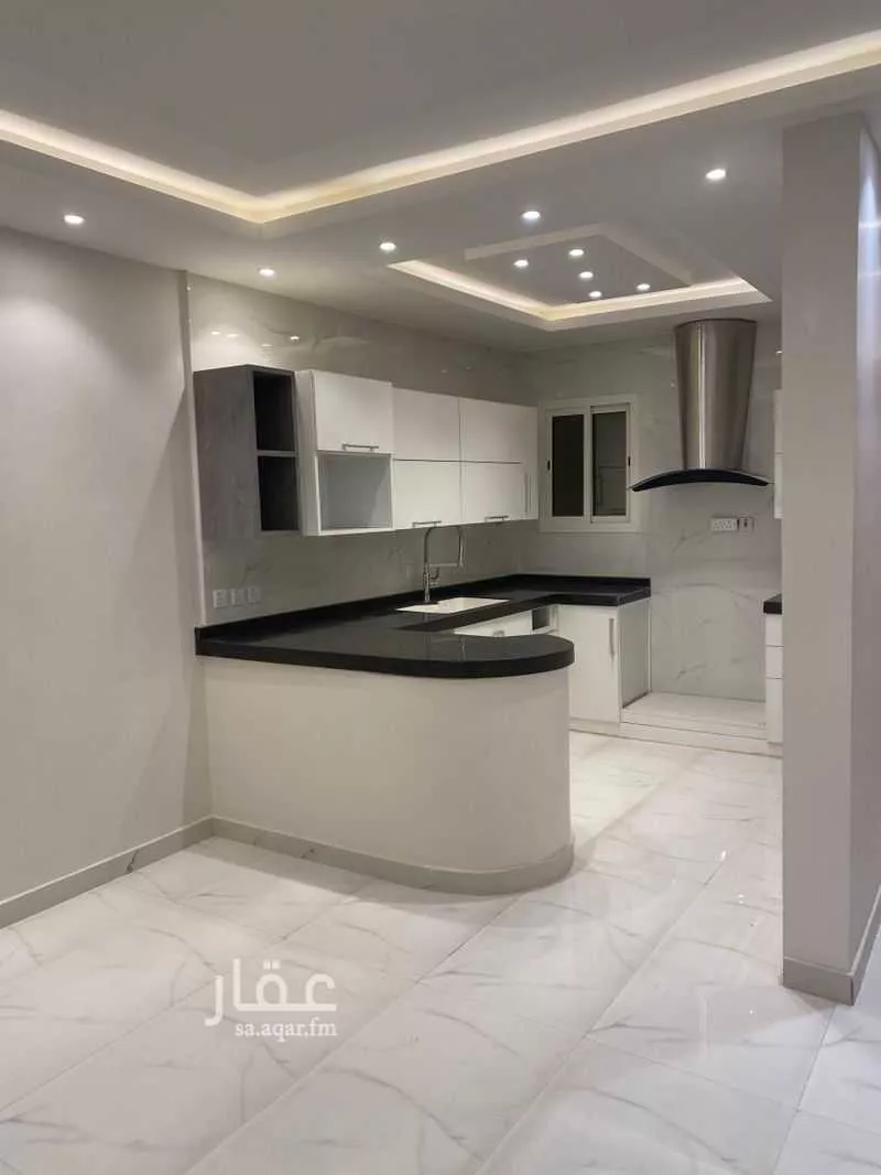 دور 4 غرف في العارض 8