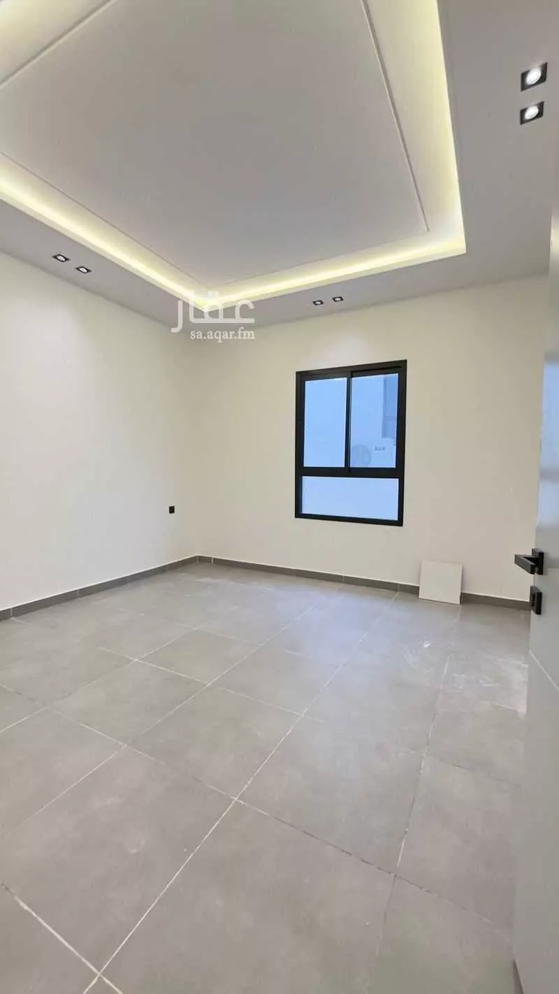 4 bedroom floor in Badr 5