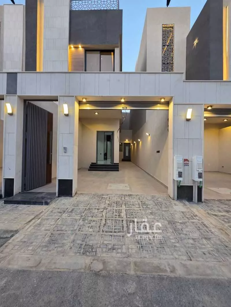4 bedroom floor in Dirab 21
