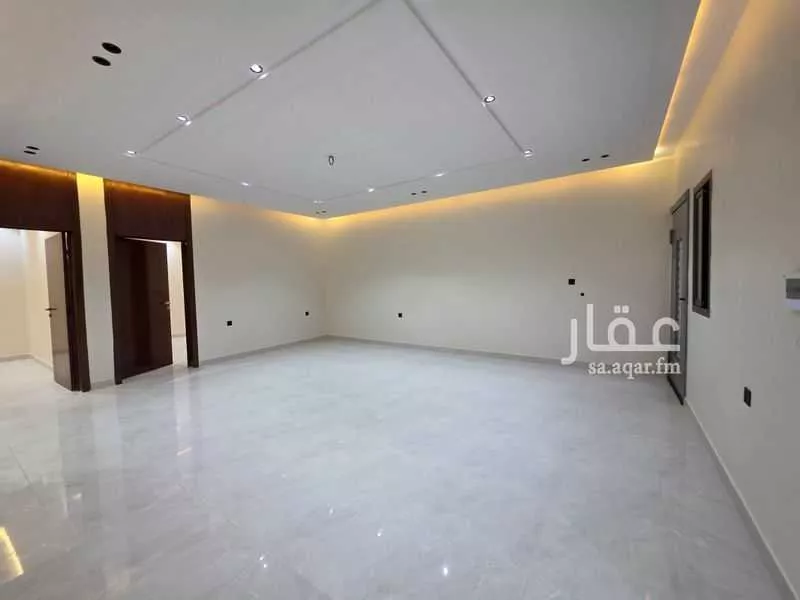 4 bedroom floor in Dirab 7