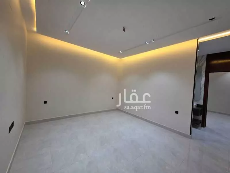 4 bedroom floor in Dirab 8