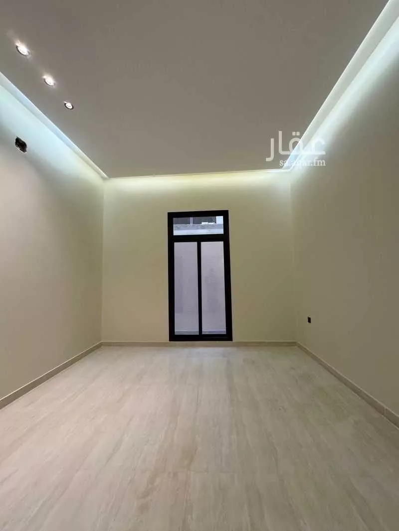 6 bedroom floor in Dirab 11