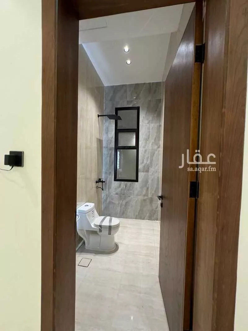 6 bedroom floor in Dirab 5