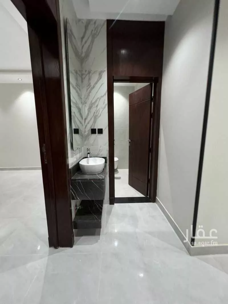 7 bedroom floor in Dirab 14