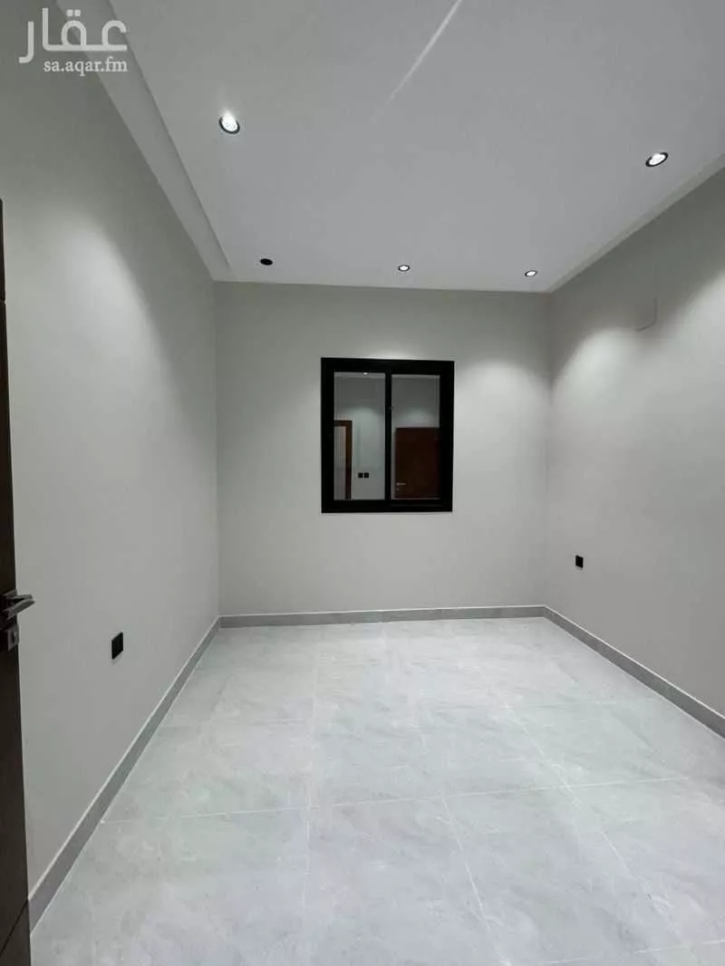 7 bedroom floor in Dirab 8