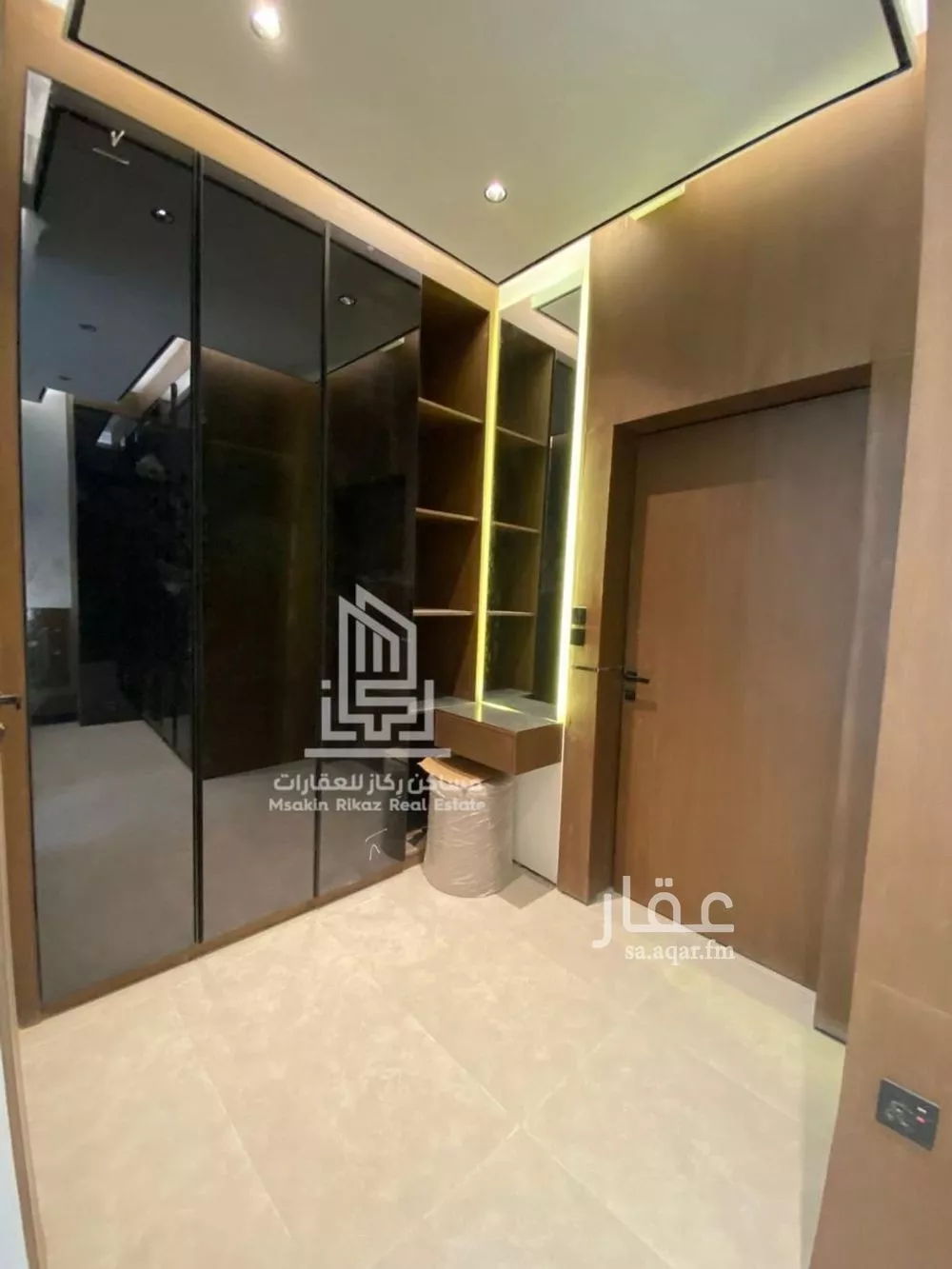 5 bedroom floor in Al Rabwa 15