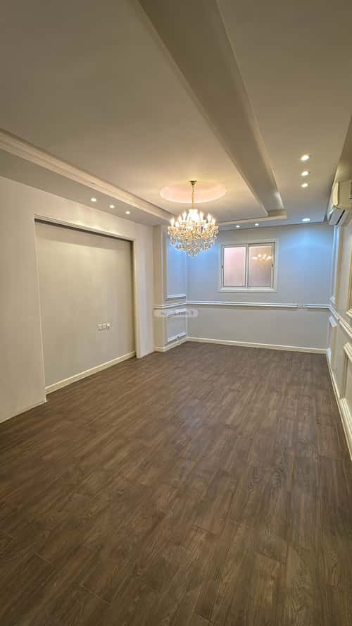4 bedroom floor in Al Qairawan 5