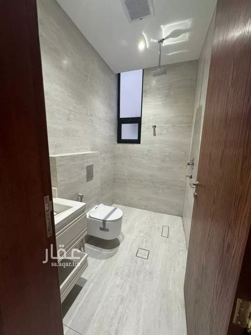 دور 3 غرف في العارض 8
