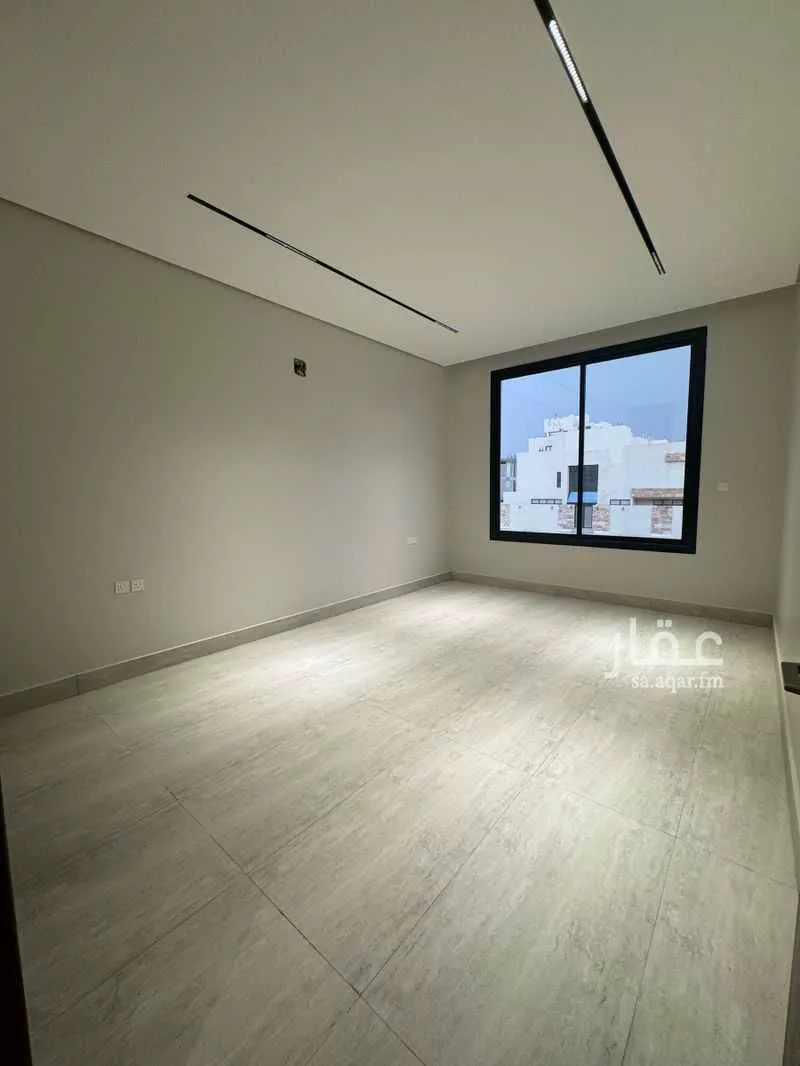 دور 3 غرف في العارض 10