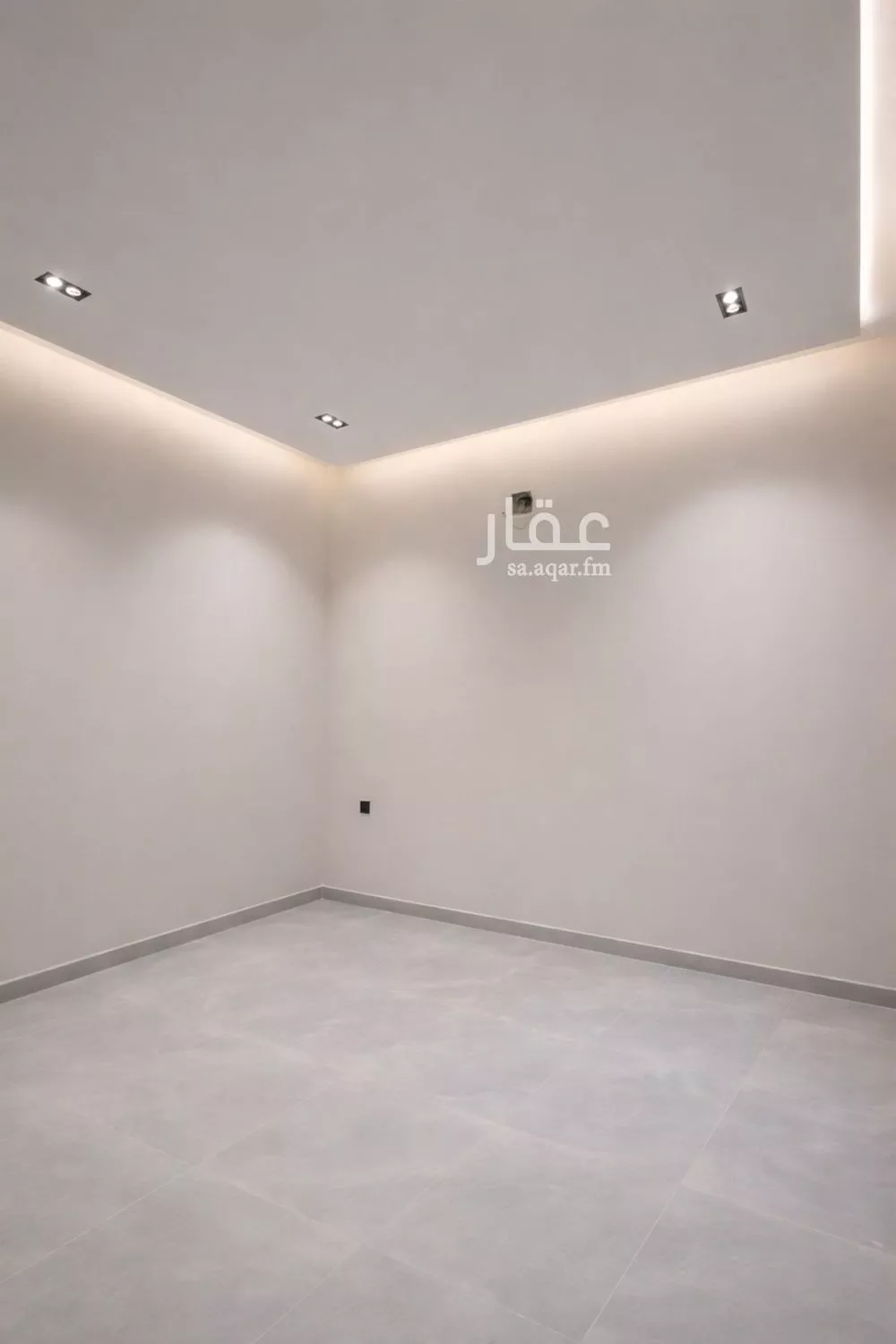 3 bedroom floor in Al Janadriyah 13