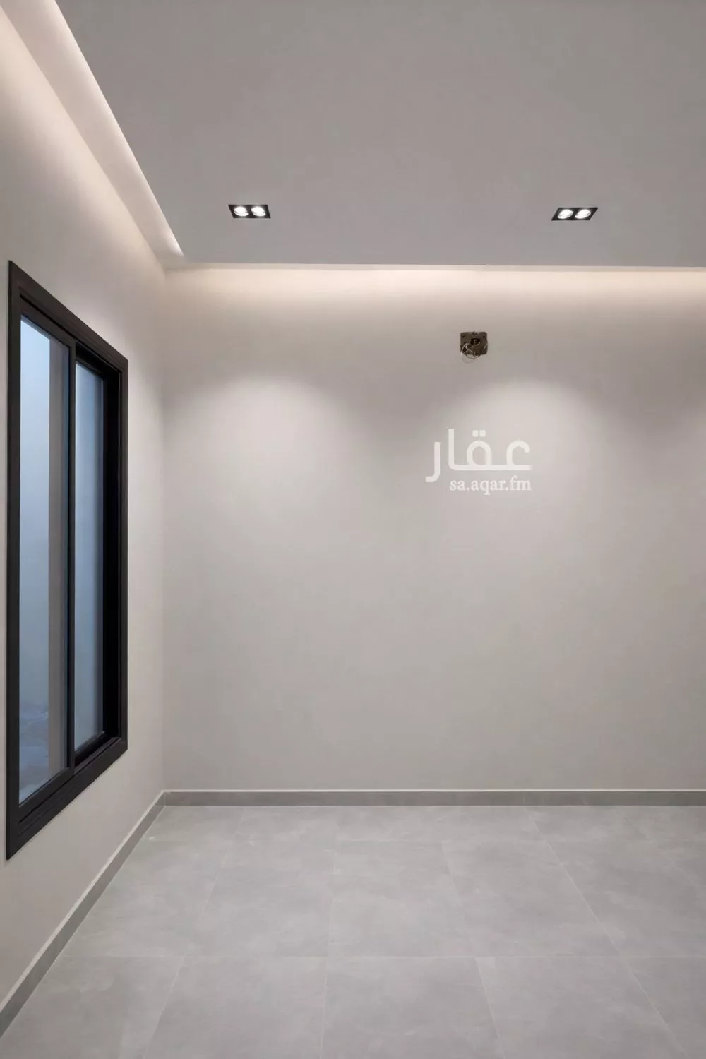 3 bedroom floor in Al Janadriyah 9