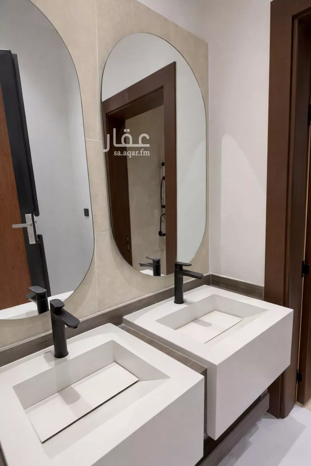 دور 4 غرف في الجنادرية 11