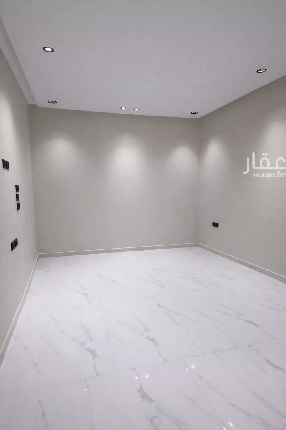 دور 4 غرف في الجنادرية 9