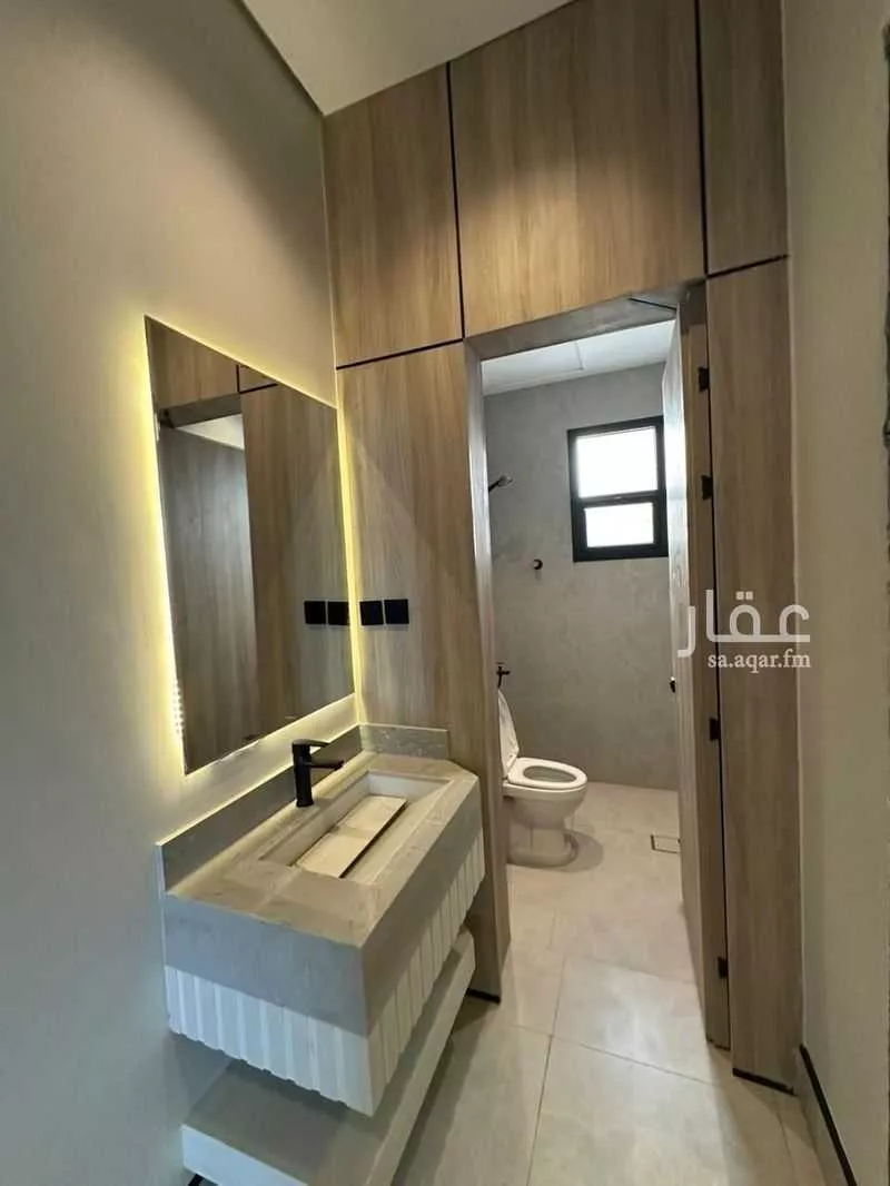 4 bedroom floor in Al Janadriyah 3