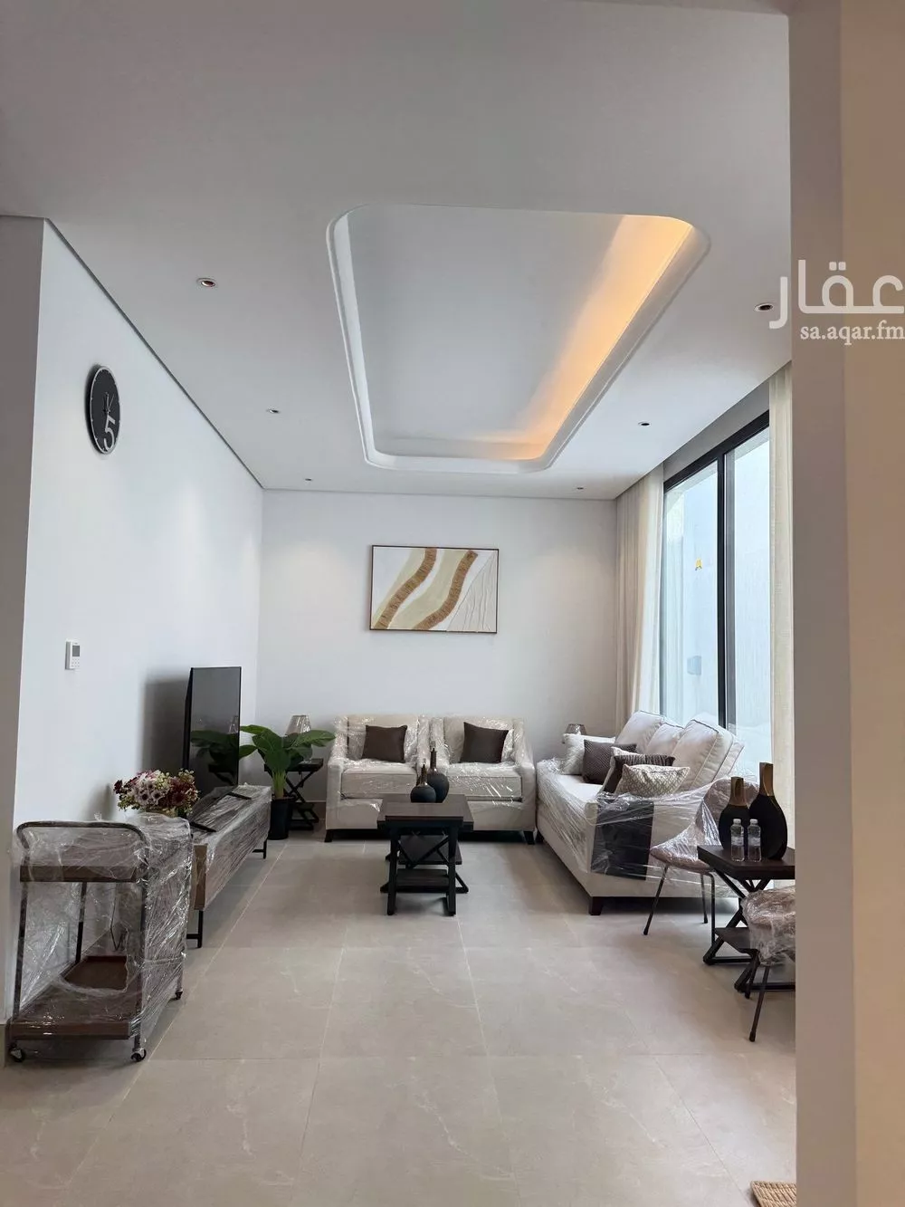 دور 5 غرف في الملقا 8