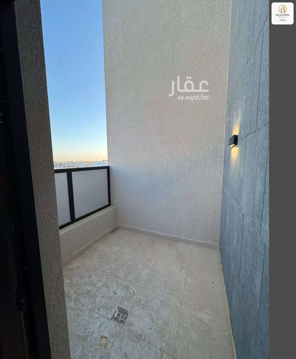 دور 8 غرف في الجنادرية 8