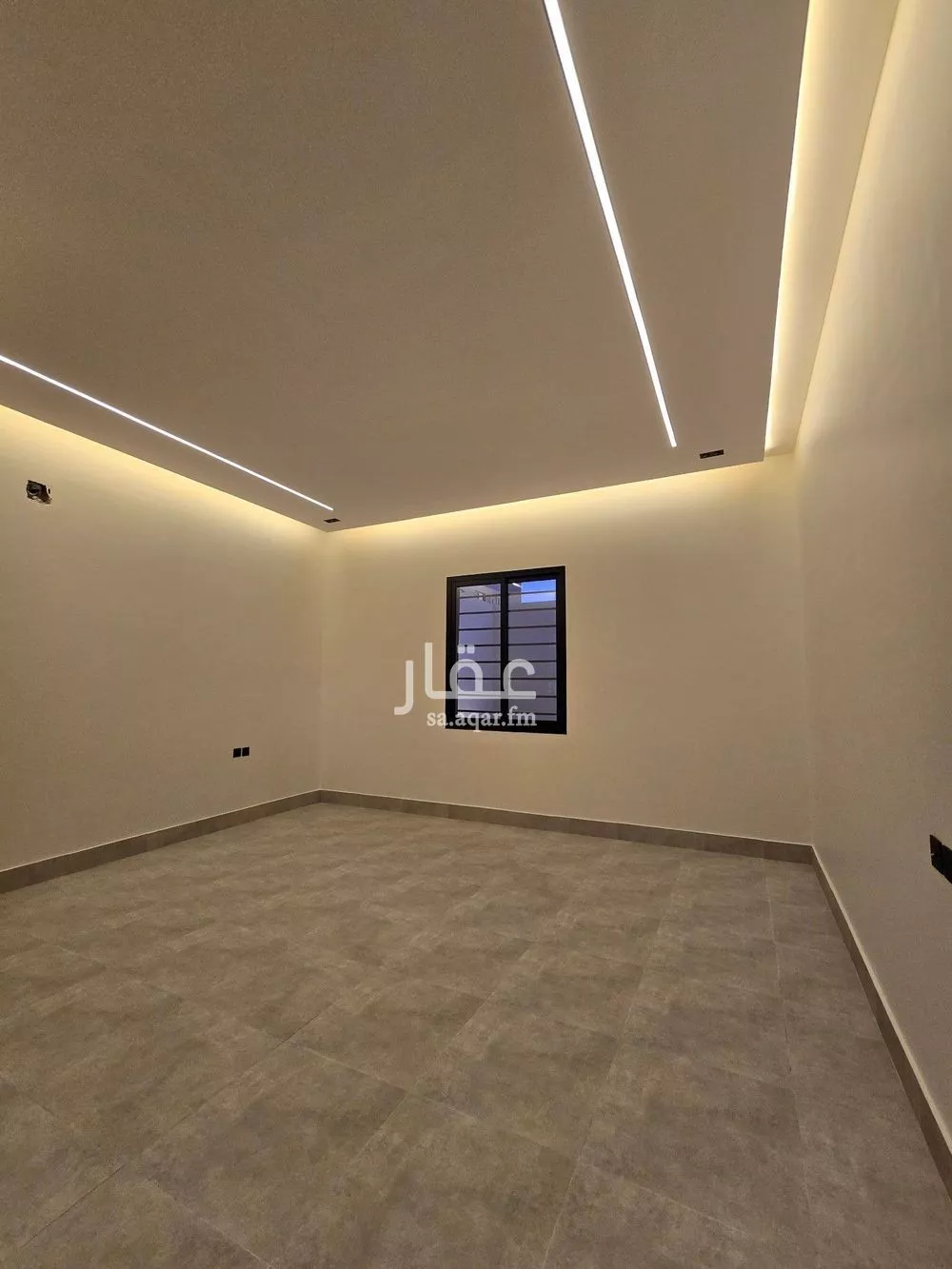 9 bedroom floor in Uhud 3