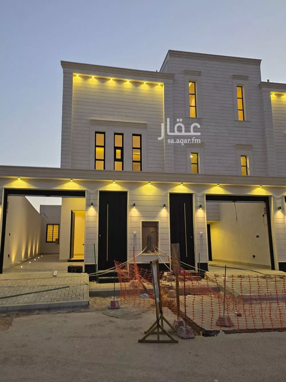 9 bedroom floor in Uhud 5