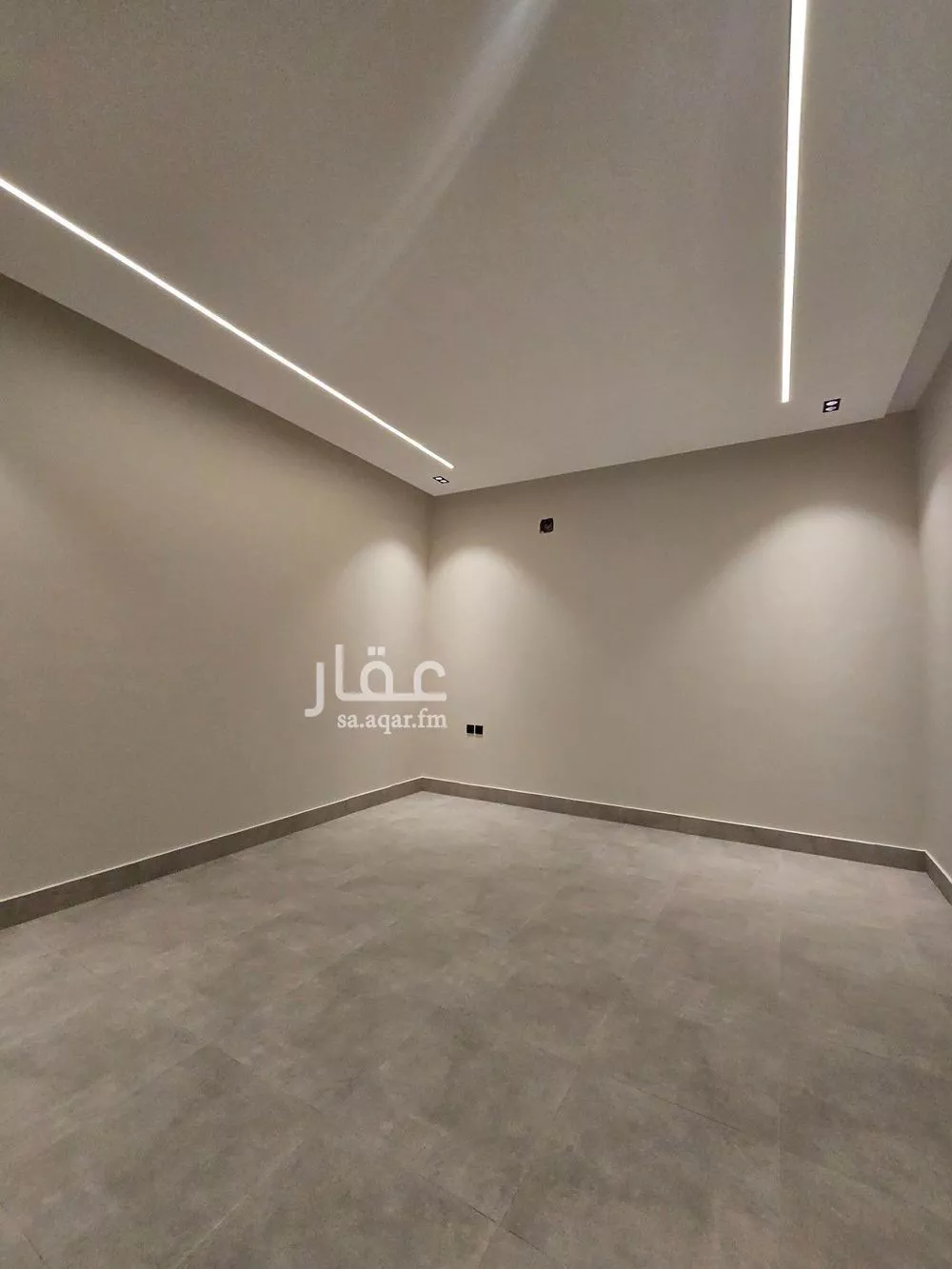 9 bedroom floor in Uhud 7