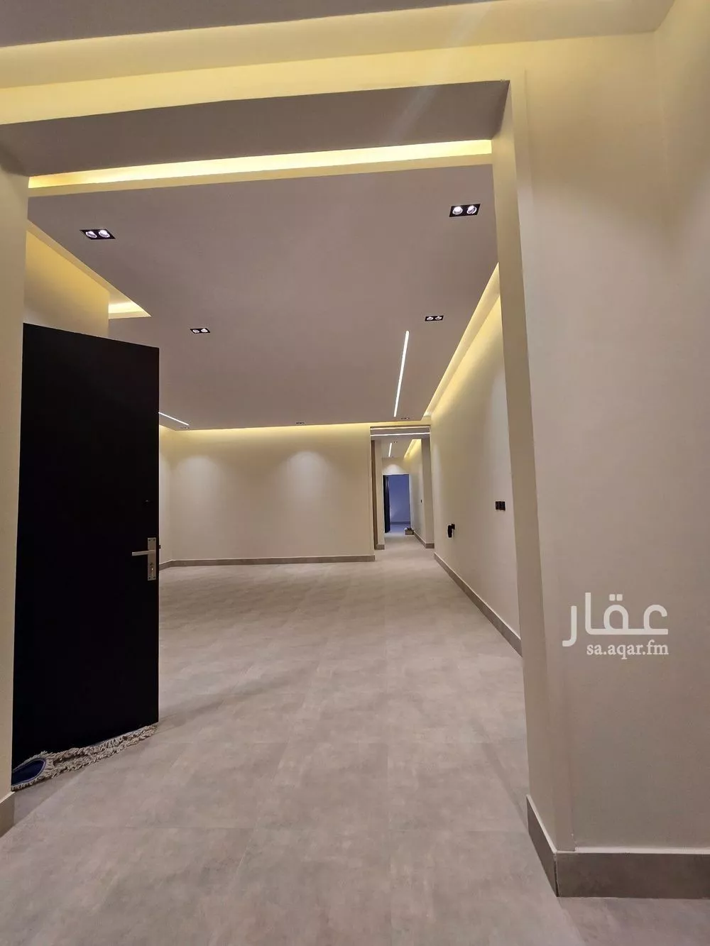 9 bedroom floor in Uhud 9