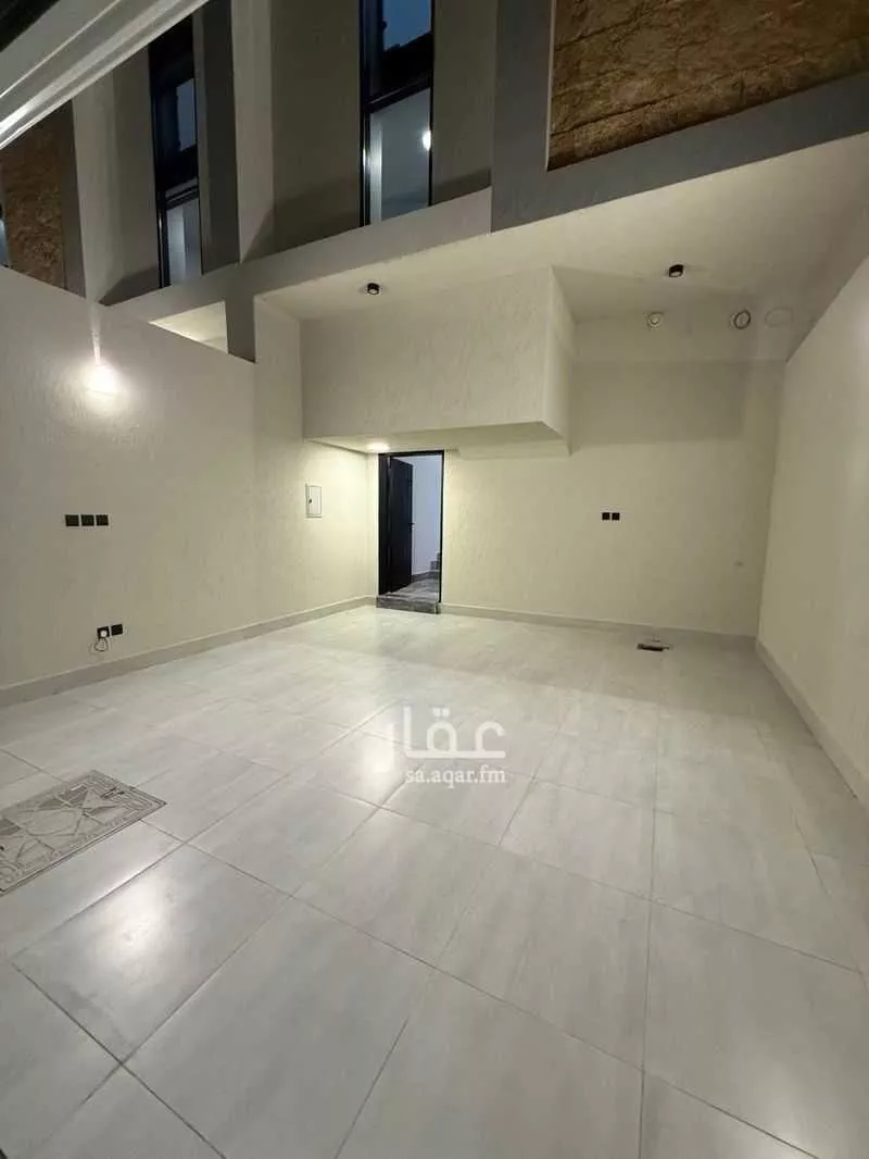 دور 3 غرف في العارض 3