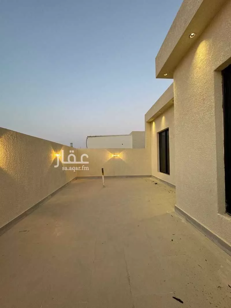 6 bedroom floor in Dirab 21