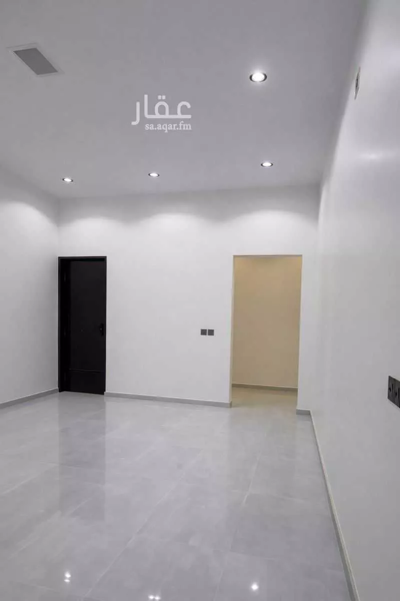 دور 8 غرف في الشرق 13
