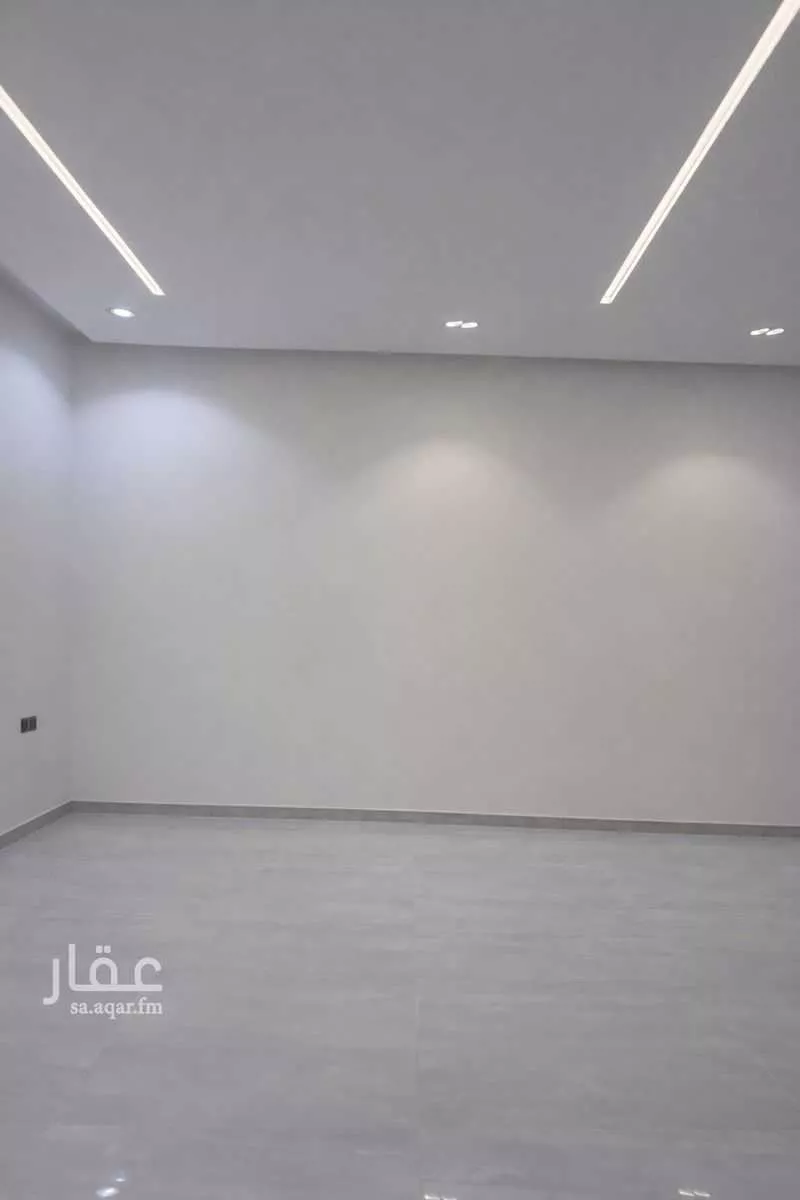 دور 8 غرف في الشرق 7