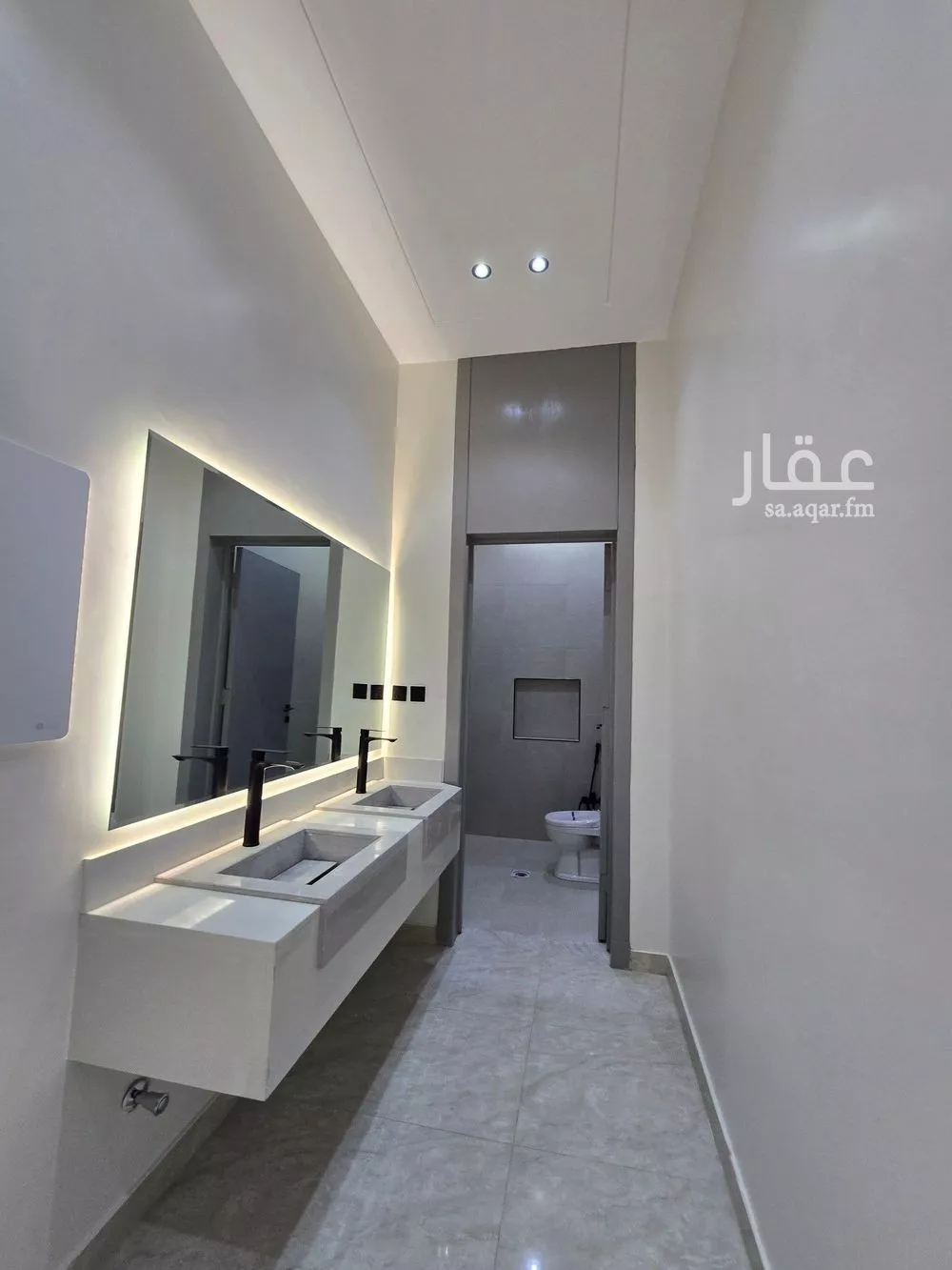 دور 8 غرف في عكاظ 25