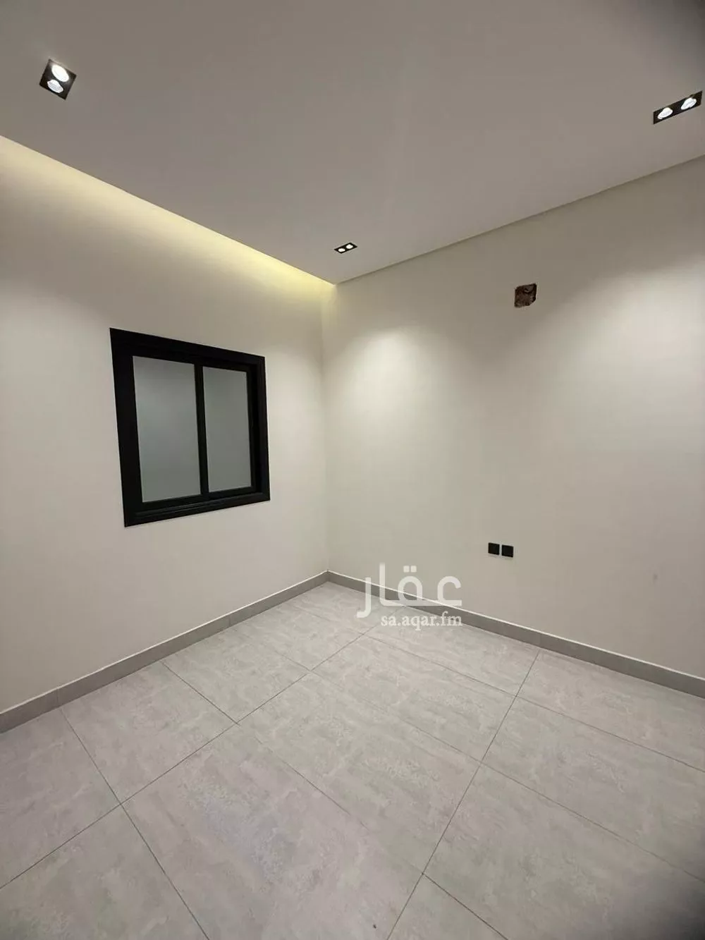 دور 3 غرف في السويدي 13