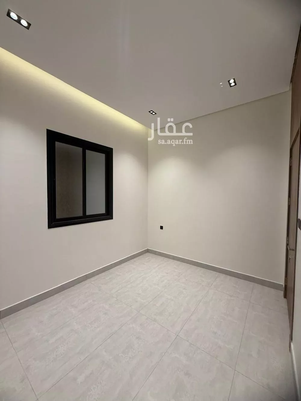 دور 3 غرف في السويدي 8