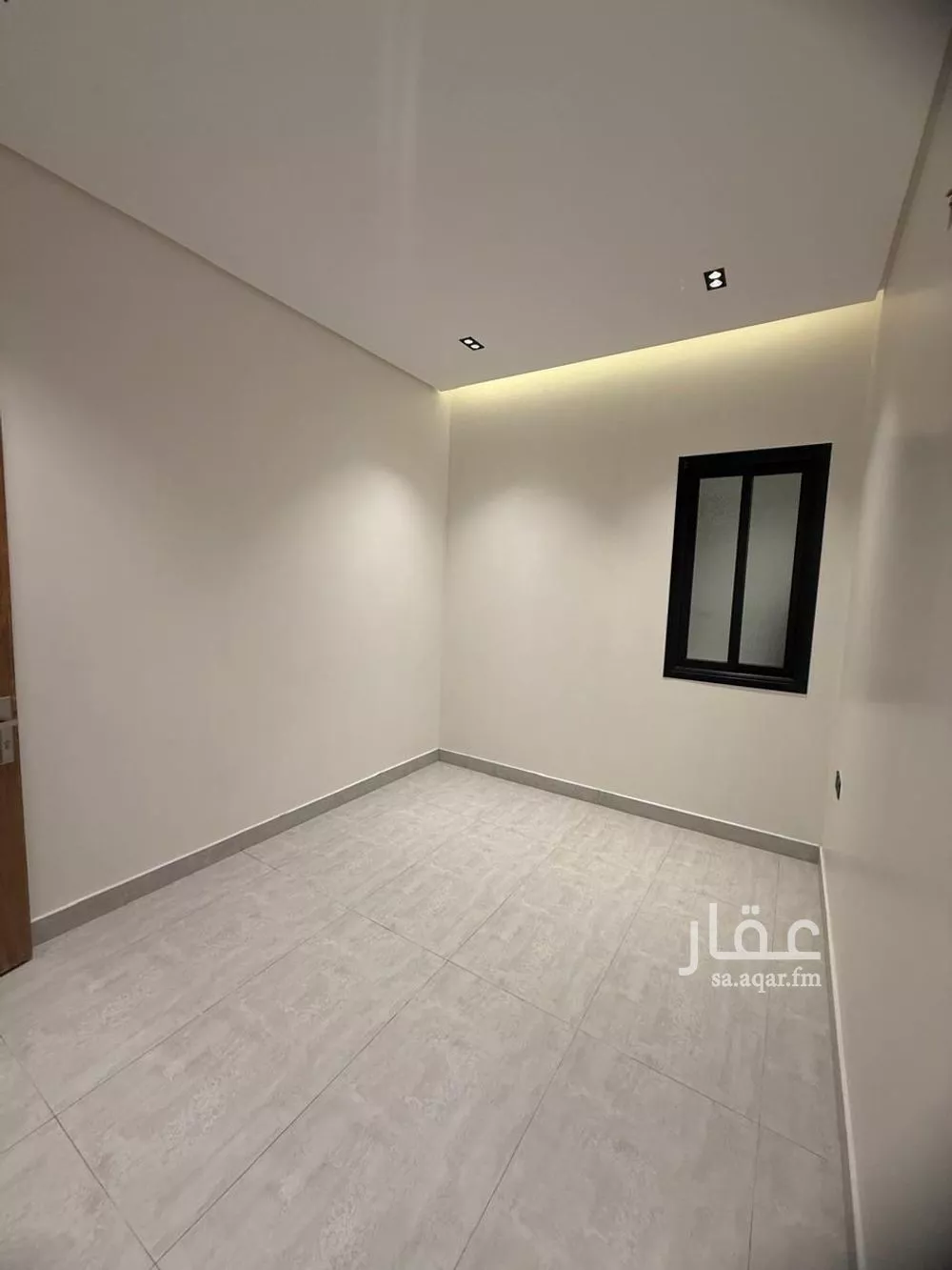دور 3 غرف في السويدي 10
