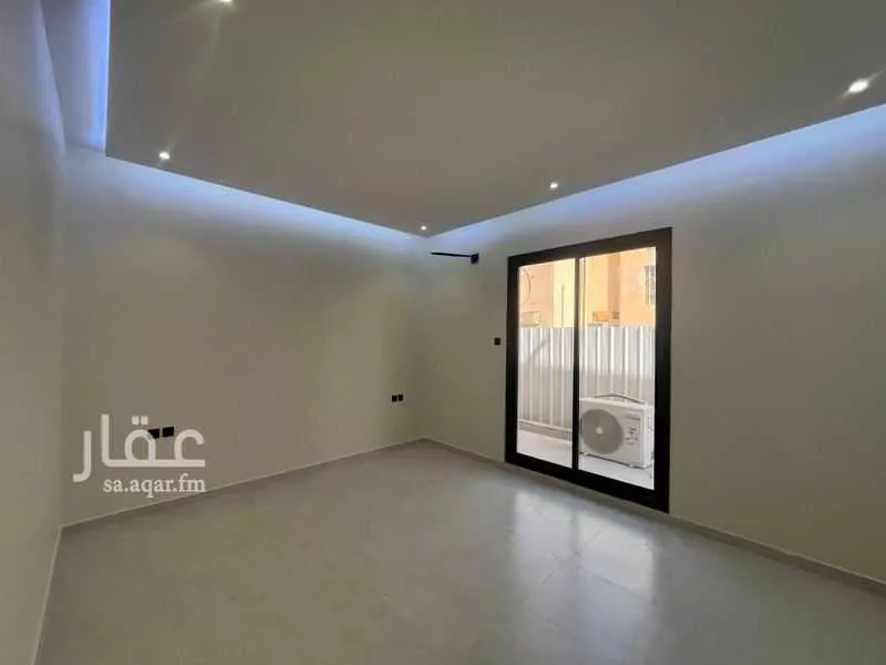 دور 4 غرف في السويدي 8