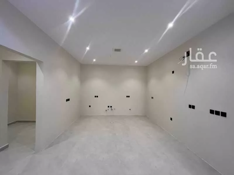 دور 4 غرف في السويدي 9