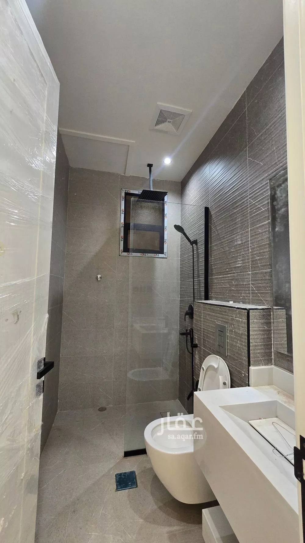 8 bedroom floor in Badr 13