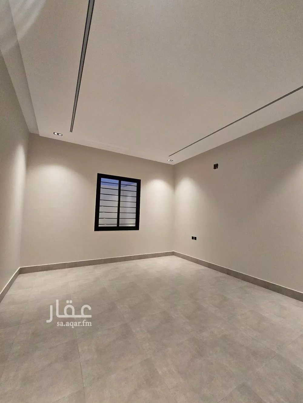دور 6 غرف في احد 15