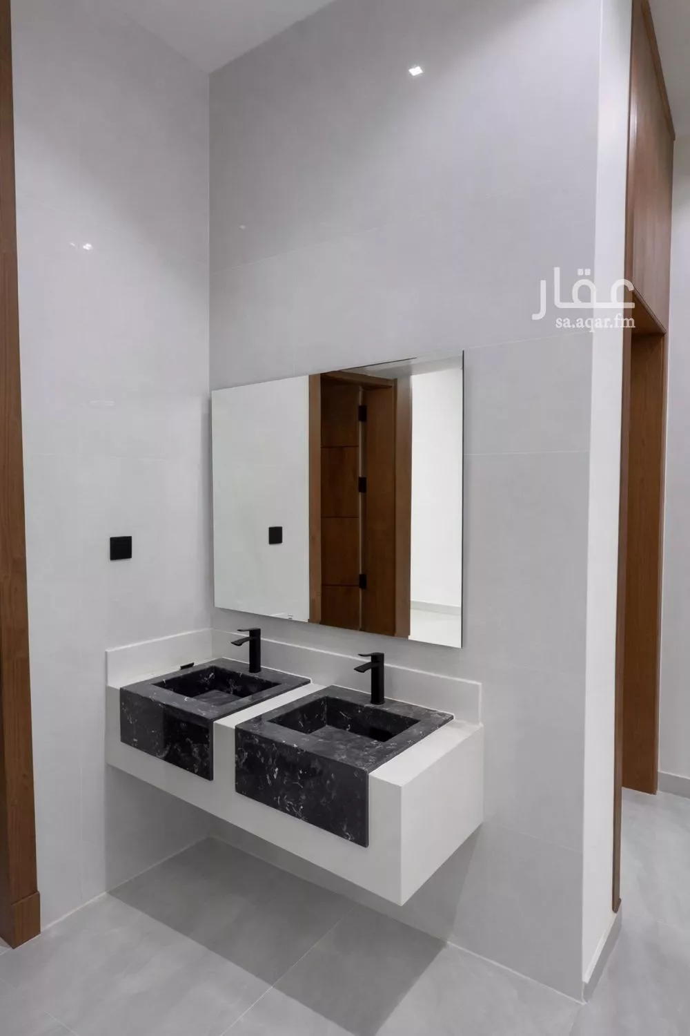 3 bedroom floor in Taibah 9