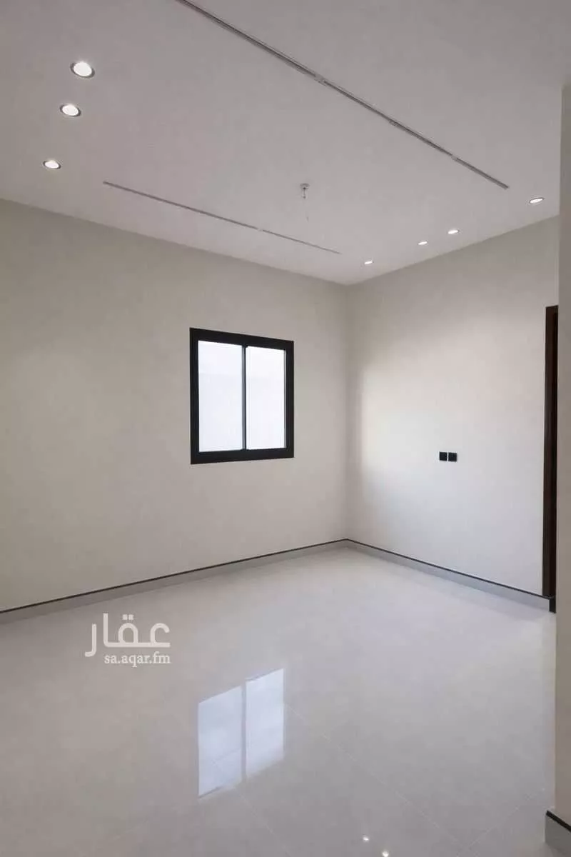 3 bedroom floor in Al Janadriyah 3