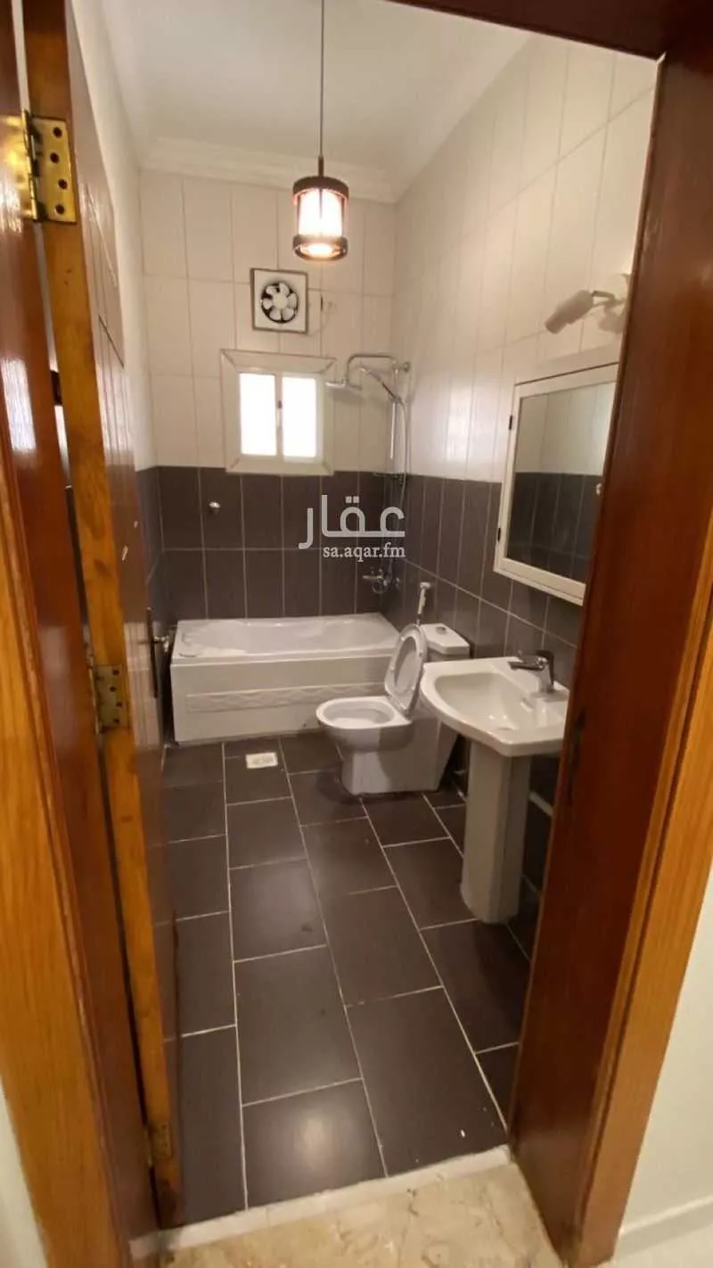 5 bedroom apartment in Abruq Ar Rughamah, Jeddah 11