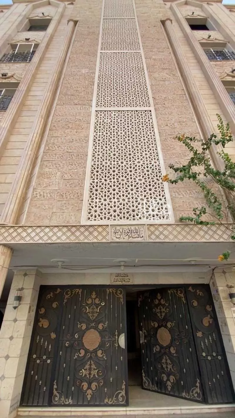 5 bedroom apartment in Abruq Ar Rughamah, Jeddah