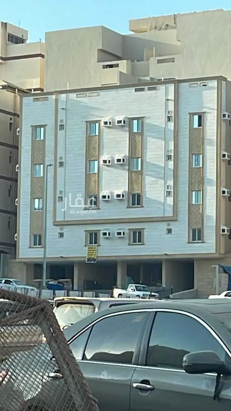 4 bedroom apartment in Abruq Ar Rughamah, Jeddah 15