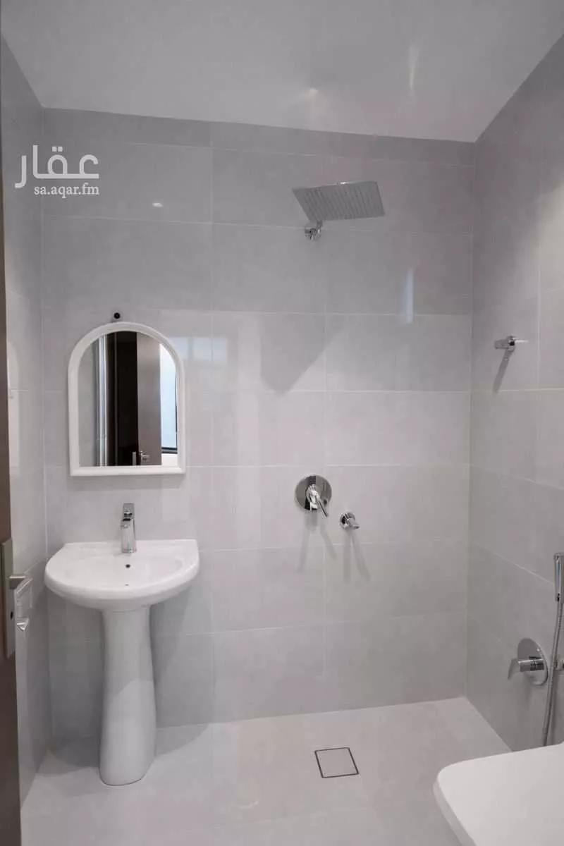 دور 3 غرف في الجنادرية 9