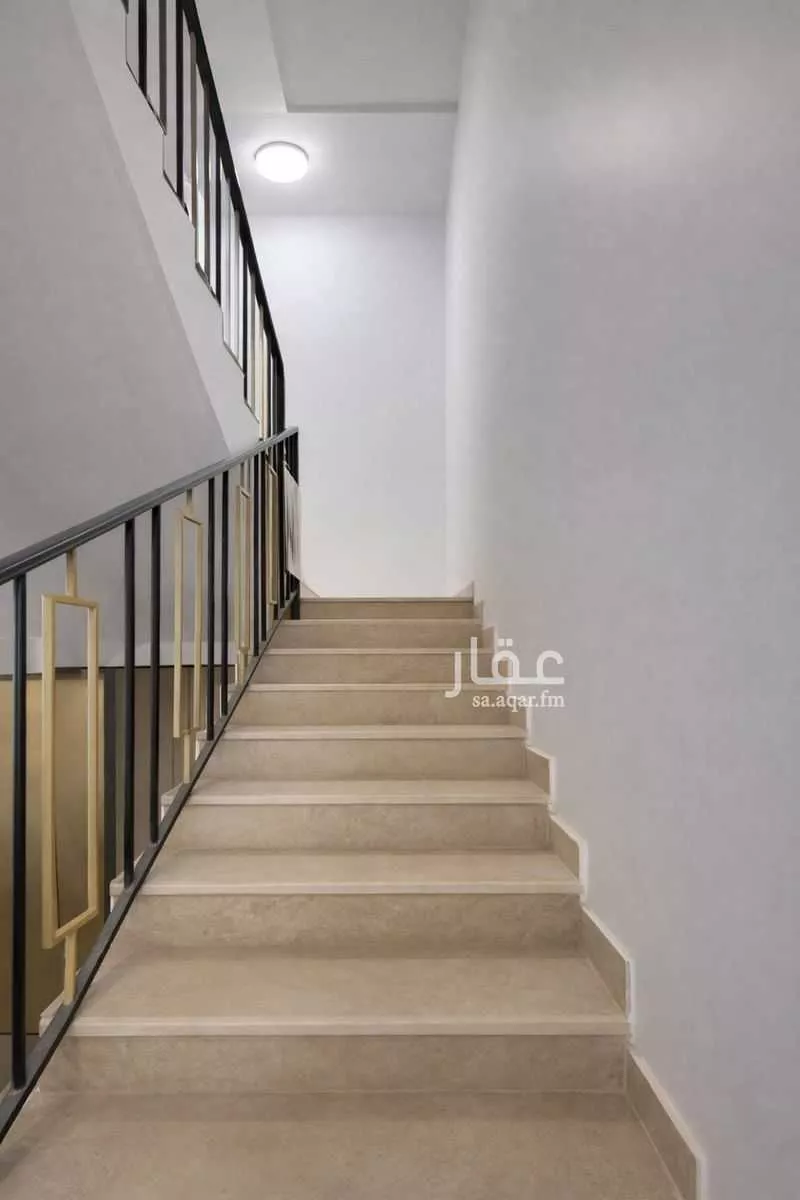 6 bedroom floor in Al Janadriyah 6
