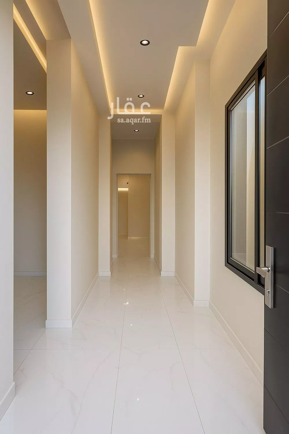 4 bedroom floor in Al Janadriyah 8