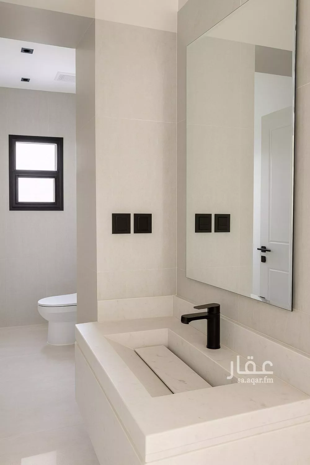 4 bedroom floor in Al Janadriyah 12
