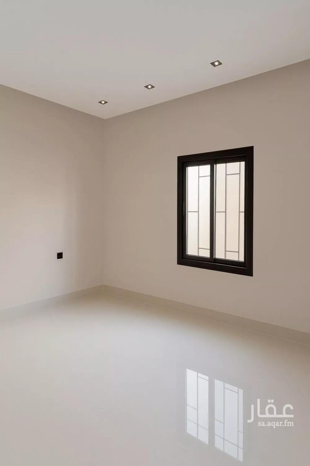 4 bedroom floor in Al Janadriyah 14