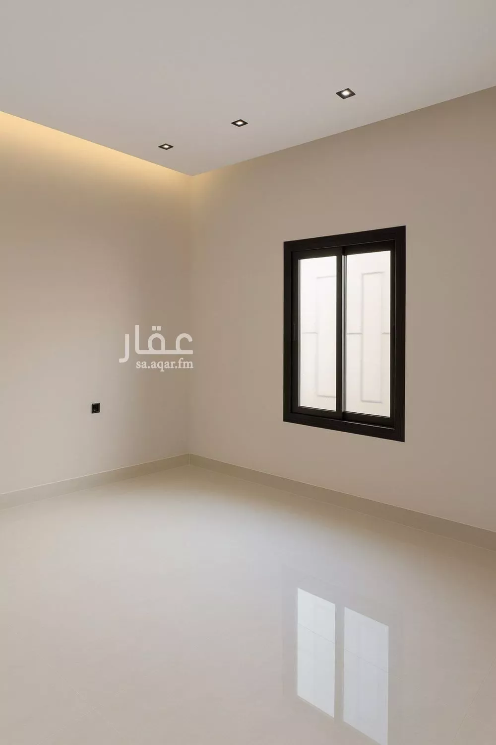 4 bedroom floor in Al Janadriyah 15