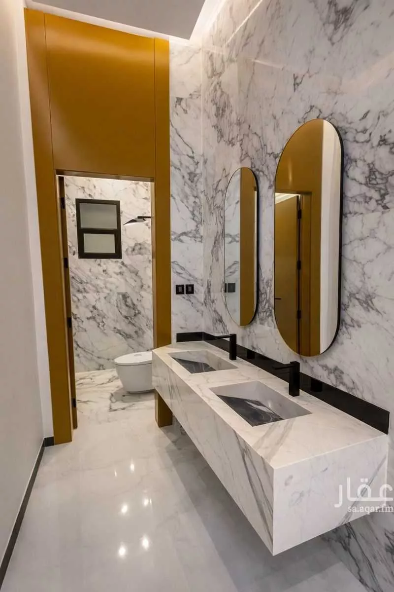4 bedroom floor in Al Janadriyah 9