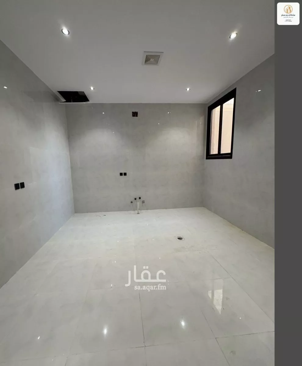 دور 8 غرف في الشرق 14