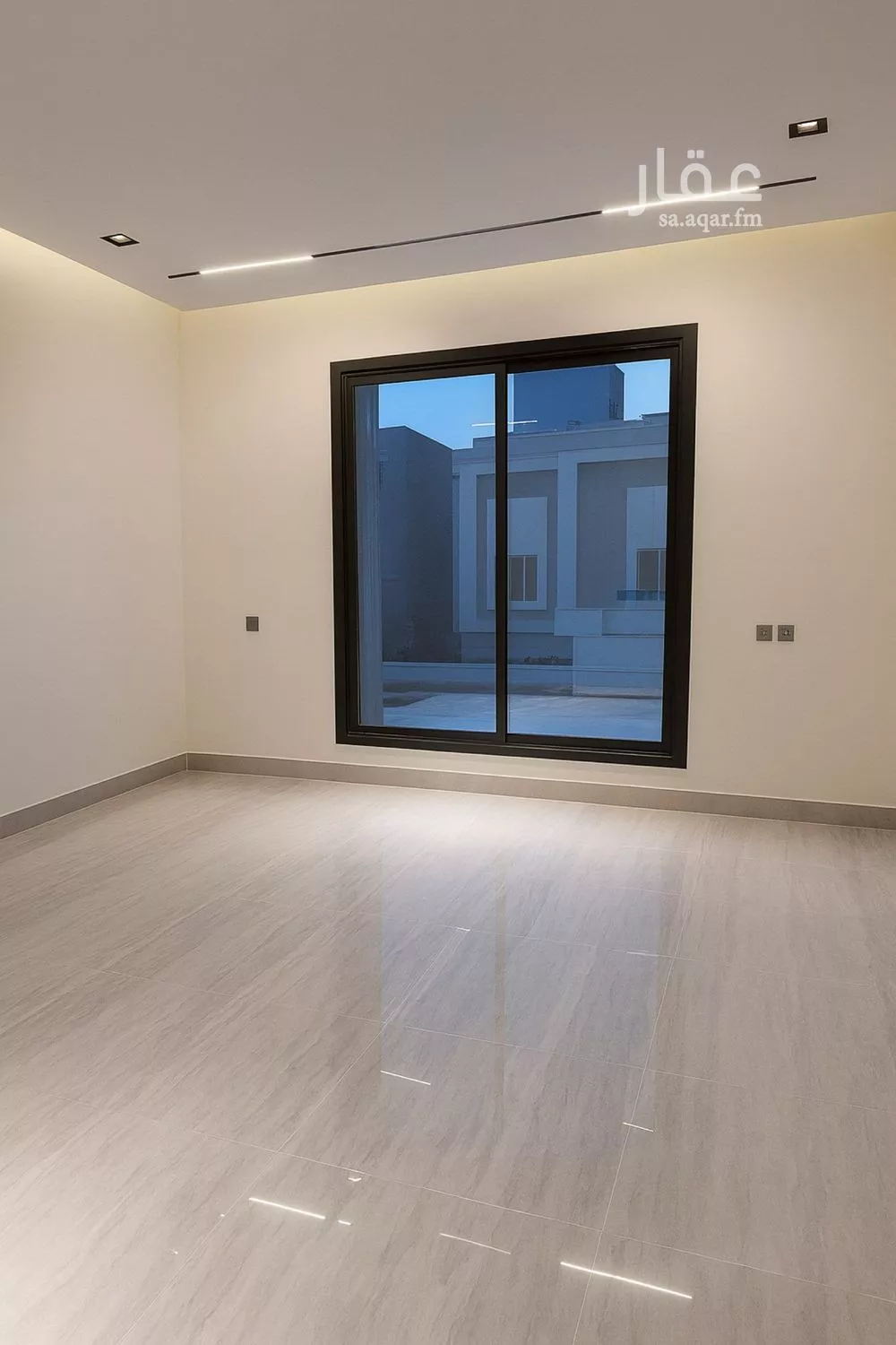 دور 5 غرف في الرمال 8
